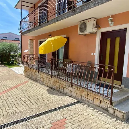 Nadia Apartment Umag