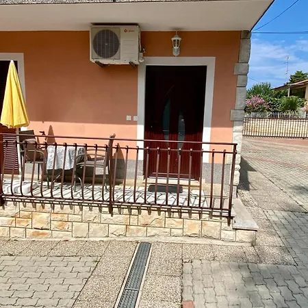 Nadia Apartament *